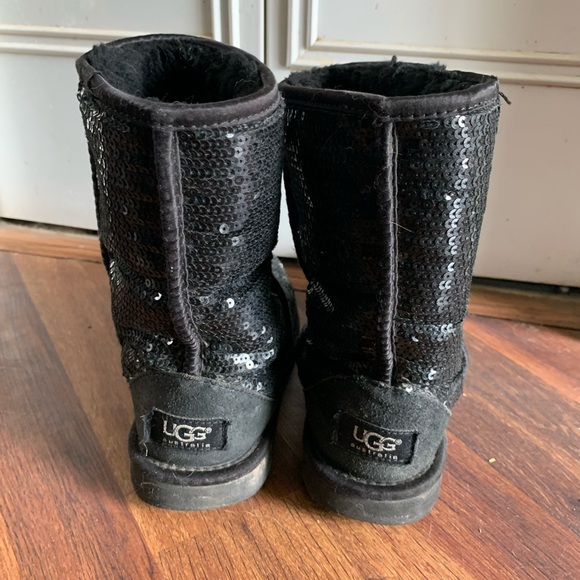 Ugg Short Black Sequin Boots - Picture 4 of 6